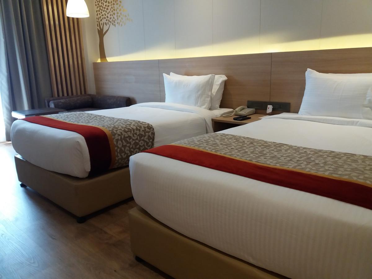 Oaks Bodhgaya Hotel Ngoại thất bức ảnh