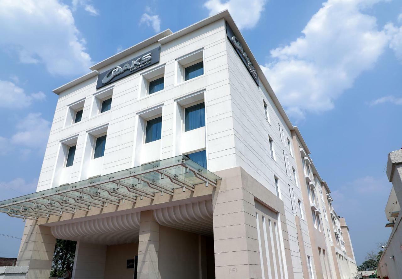 Oaks Bodhgaya Hotel Ngoại thất bức ảnh